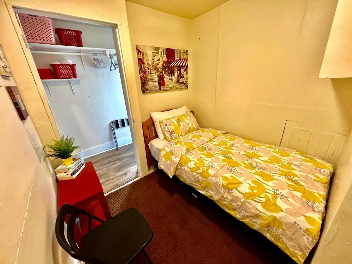 Tiny Private Room Seattle 0*,  United States