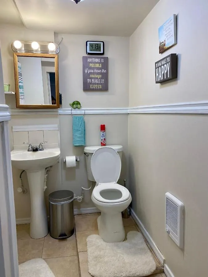 Tiny Private Room Seattle USA